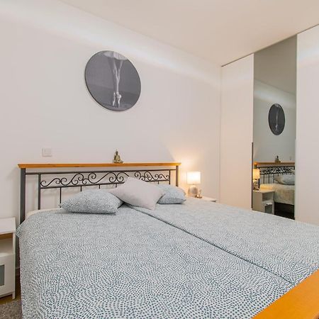 Апартаменты Flexible Selfcheckins 42 - Zagreb - Luxury - Garage Parking - Loggia - Brand New Экстерьер фото
